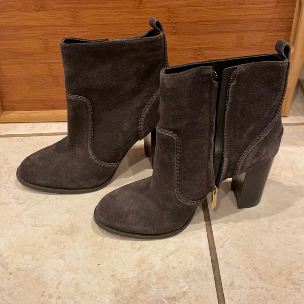 Nine West Dark Brown Suede size 7.5 Boots